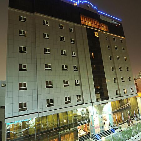 Corp Executive Hotel Doha Suites Exterior foto