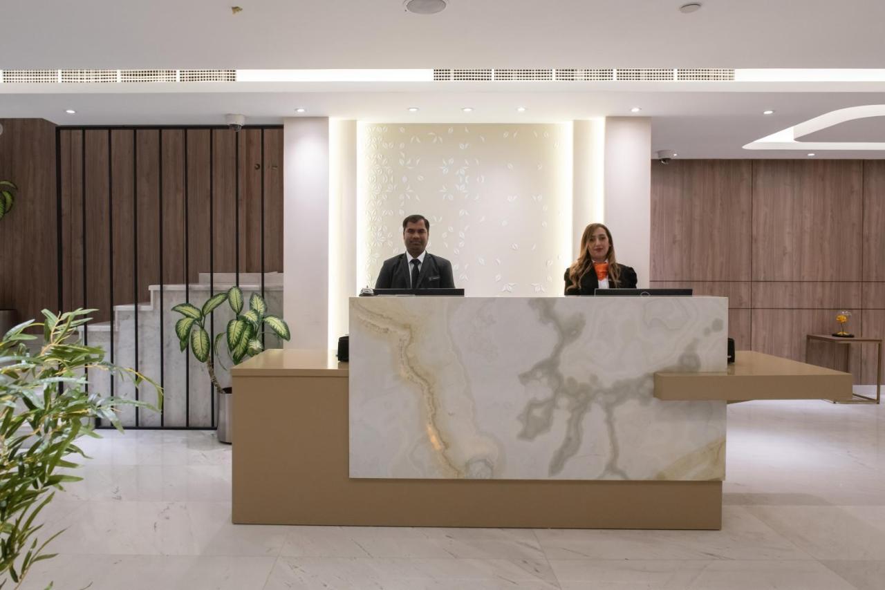 Corp Executive Hotel Doha Suites Exterior foto